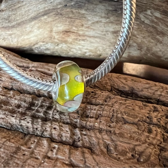 New Authentic Chamilia Charm- Sunrise Sunset Murano Bead Silver Yellow Clouds - Picture 3 of 5